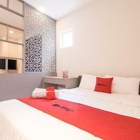 Reddoorz Near Xo Viet Nghe Tinh Street Hotel Ho Chi Minh City Bagian luar foto