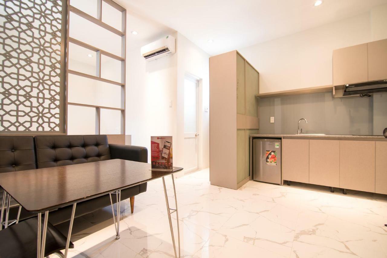Reddoorz Near Xo Viet Nghe Tinh Street Hotel Ho Chi Minh City Bagian luar foto