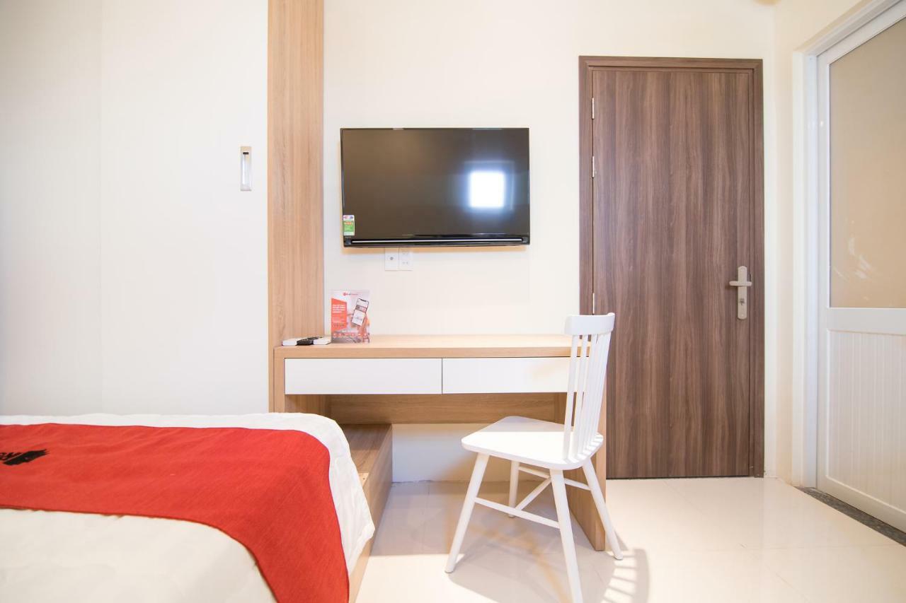 Reddoorz Near Xo Viet Nghe Tinh Street Hotel Ho Chi Minh City Bagian luar foto